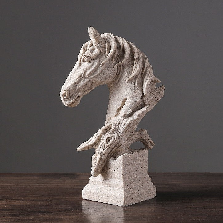 Élan Grand Horse Sculpture Décor