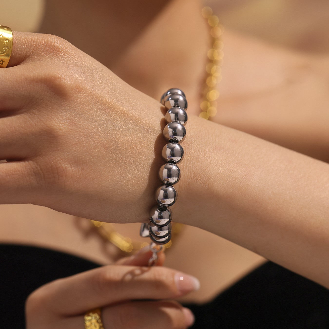 Velouré Sol Layer Bracelet