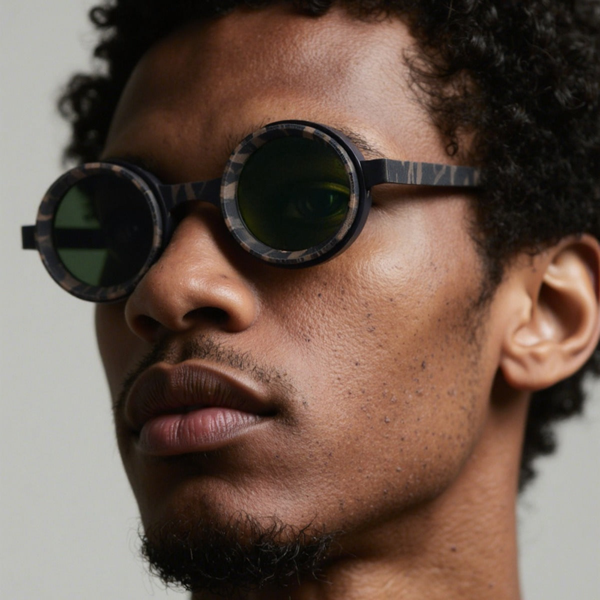 Velouré Studio Shades