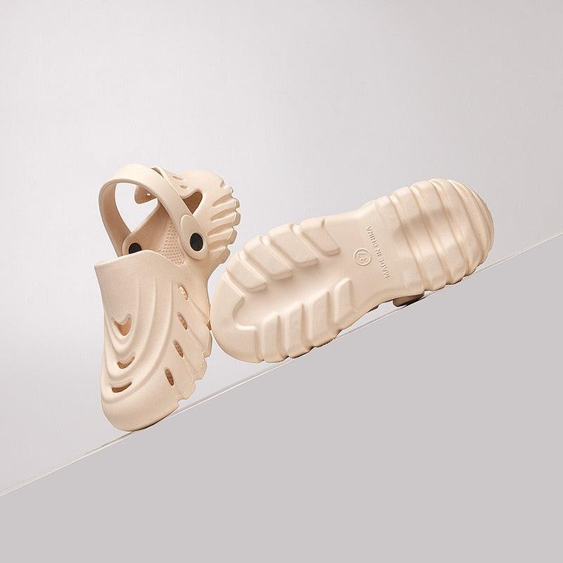 Urban Ridge Street Clogs