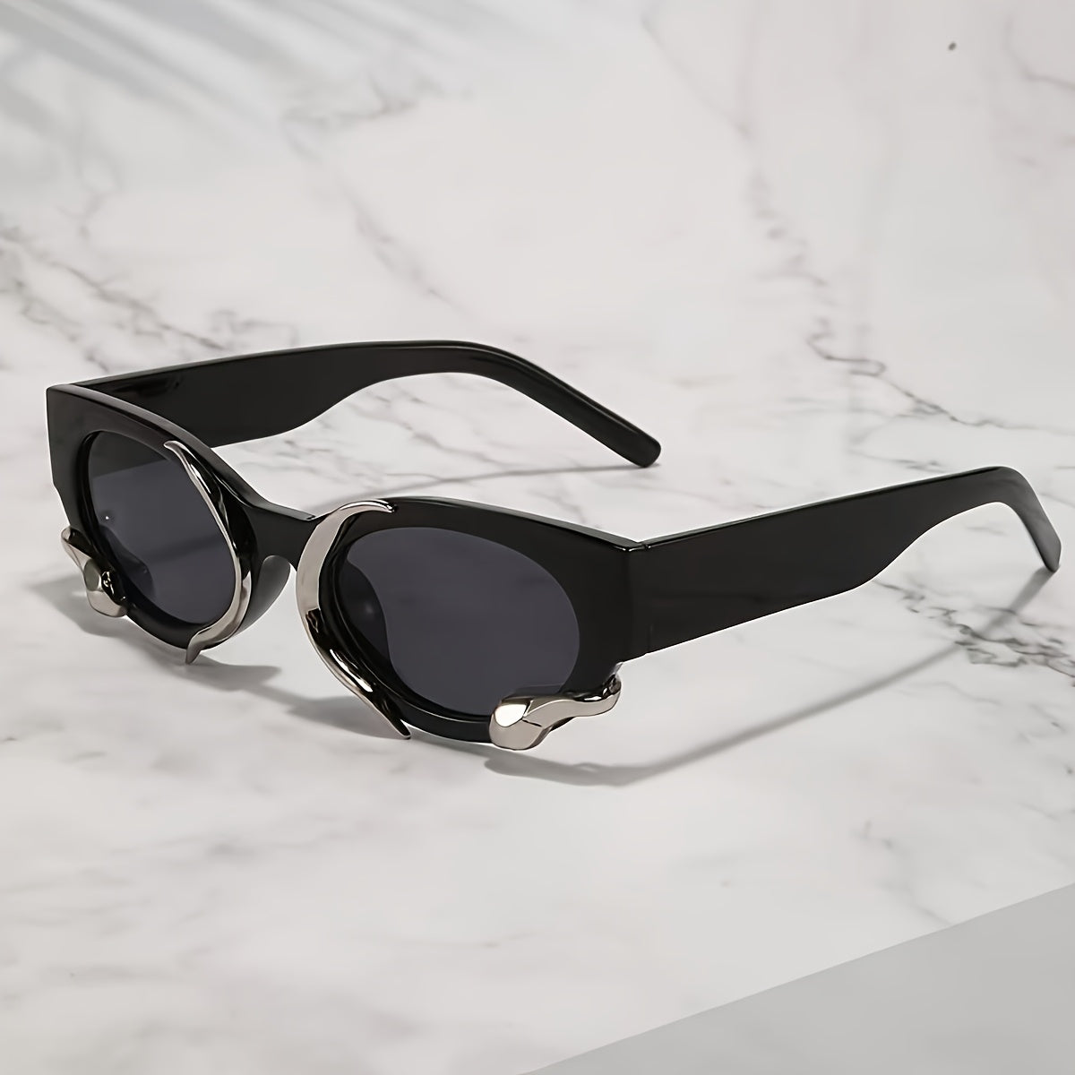 Velouré Infected Y2K Shades