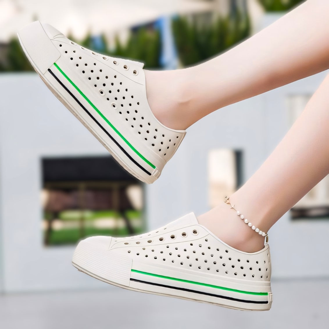 Velvéra Cloudwalk Sneakers