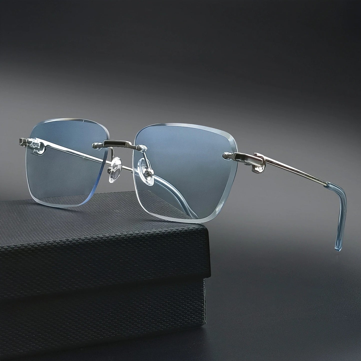 Velouré Aerocut Sunglasses