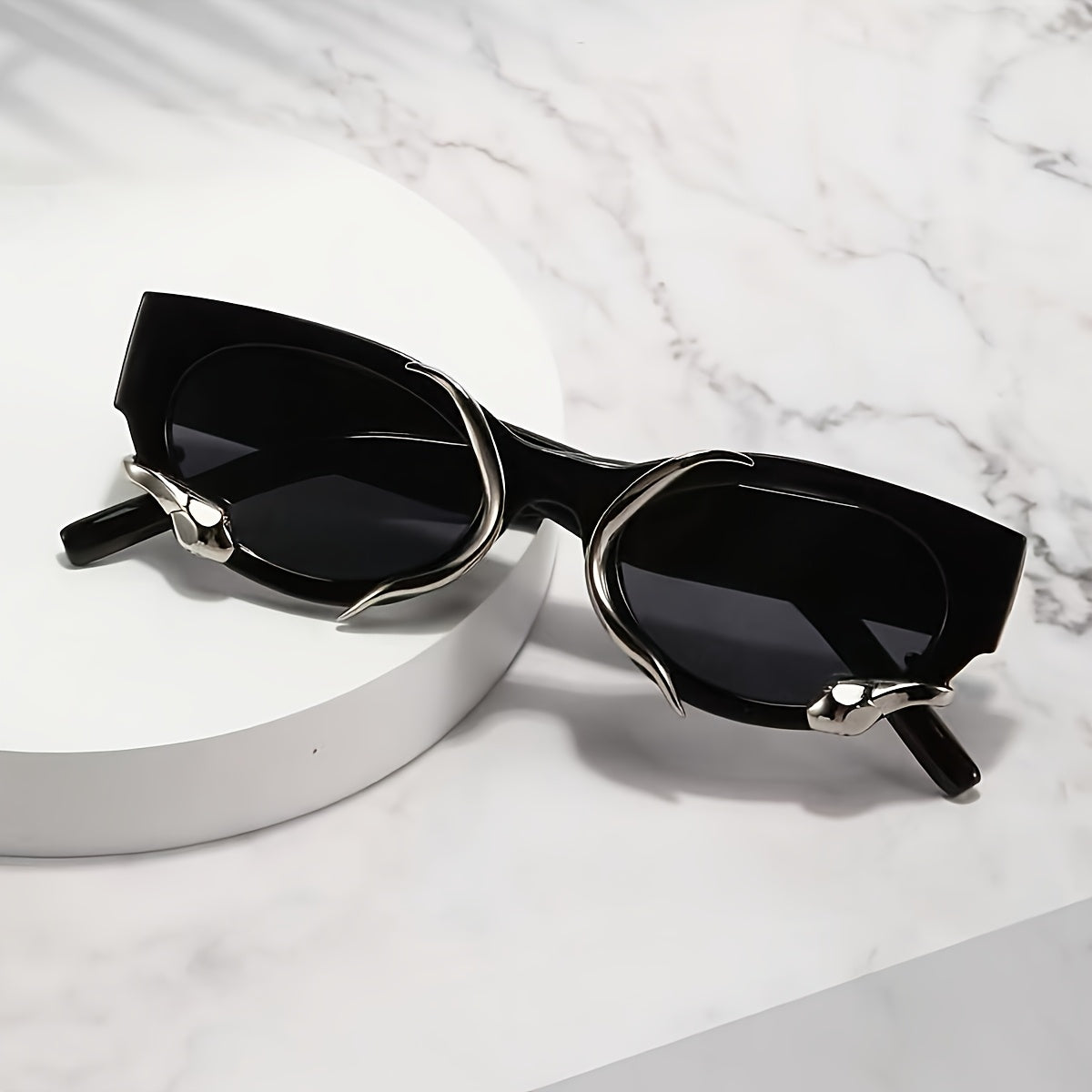 Velouré Infected Y2K Shades