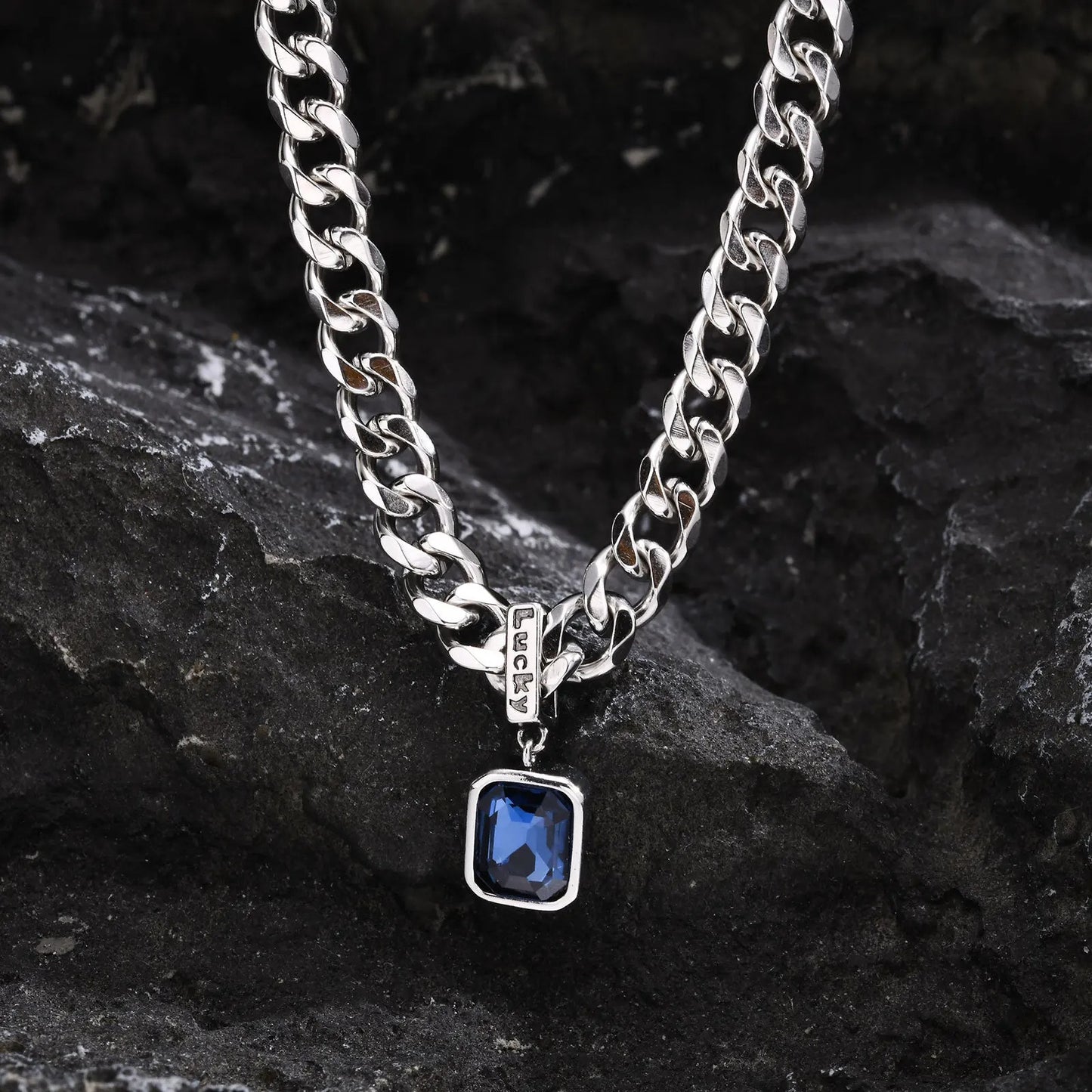 Velouré Sapphire Chain Set
