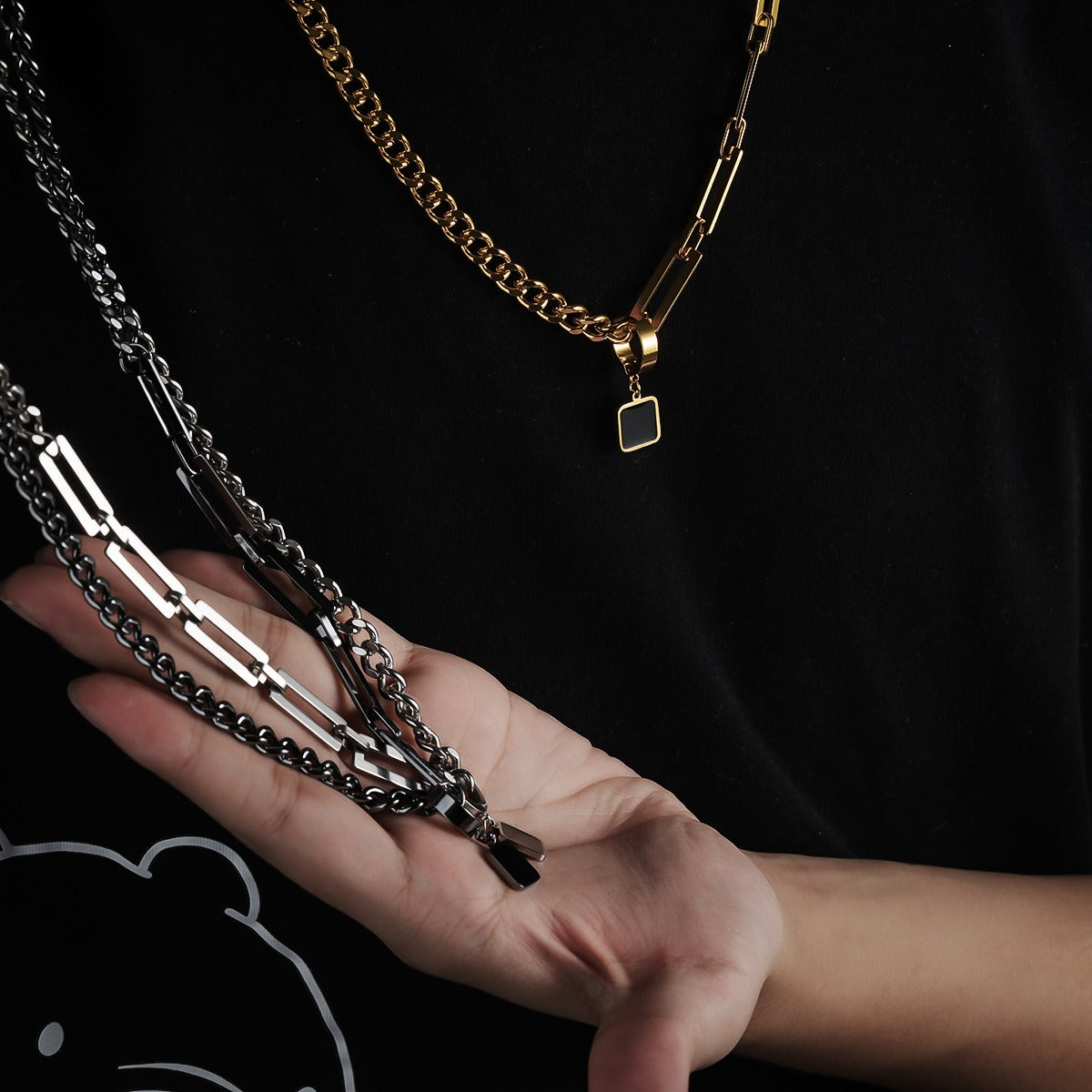 Velouré Duality Necklace