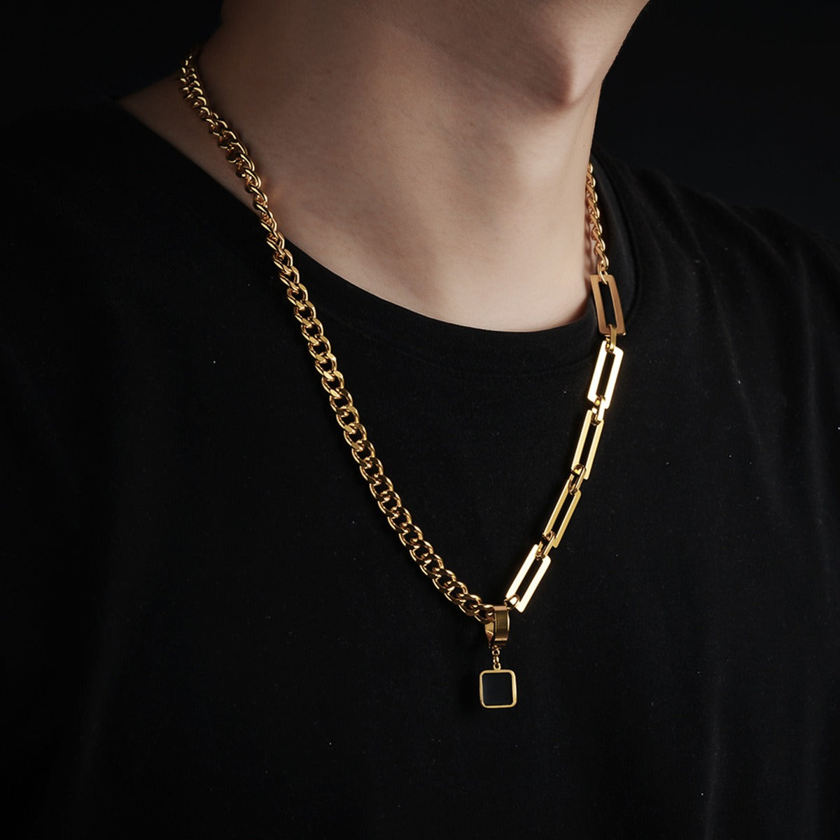 Velouré Duality Necklace