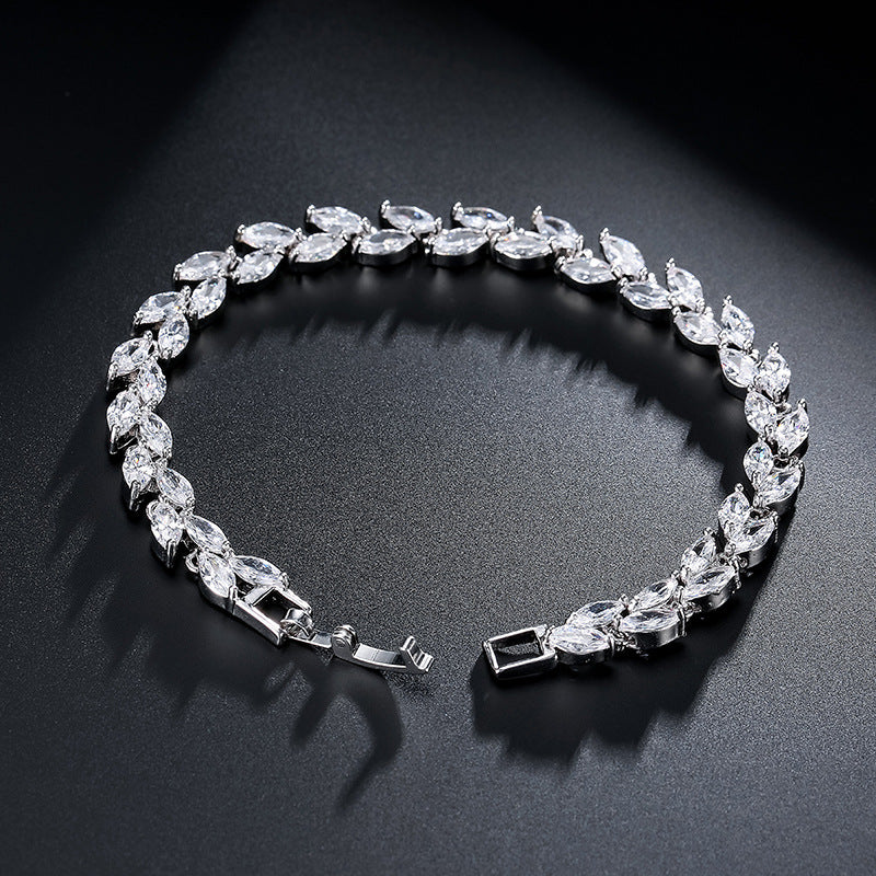 Velouré Marquise-Cut Bracelet