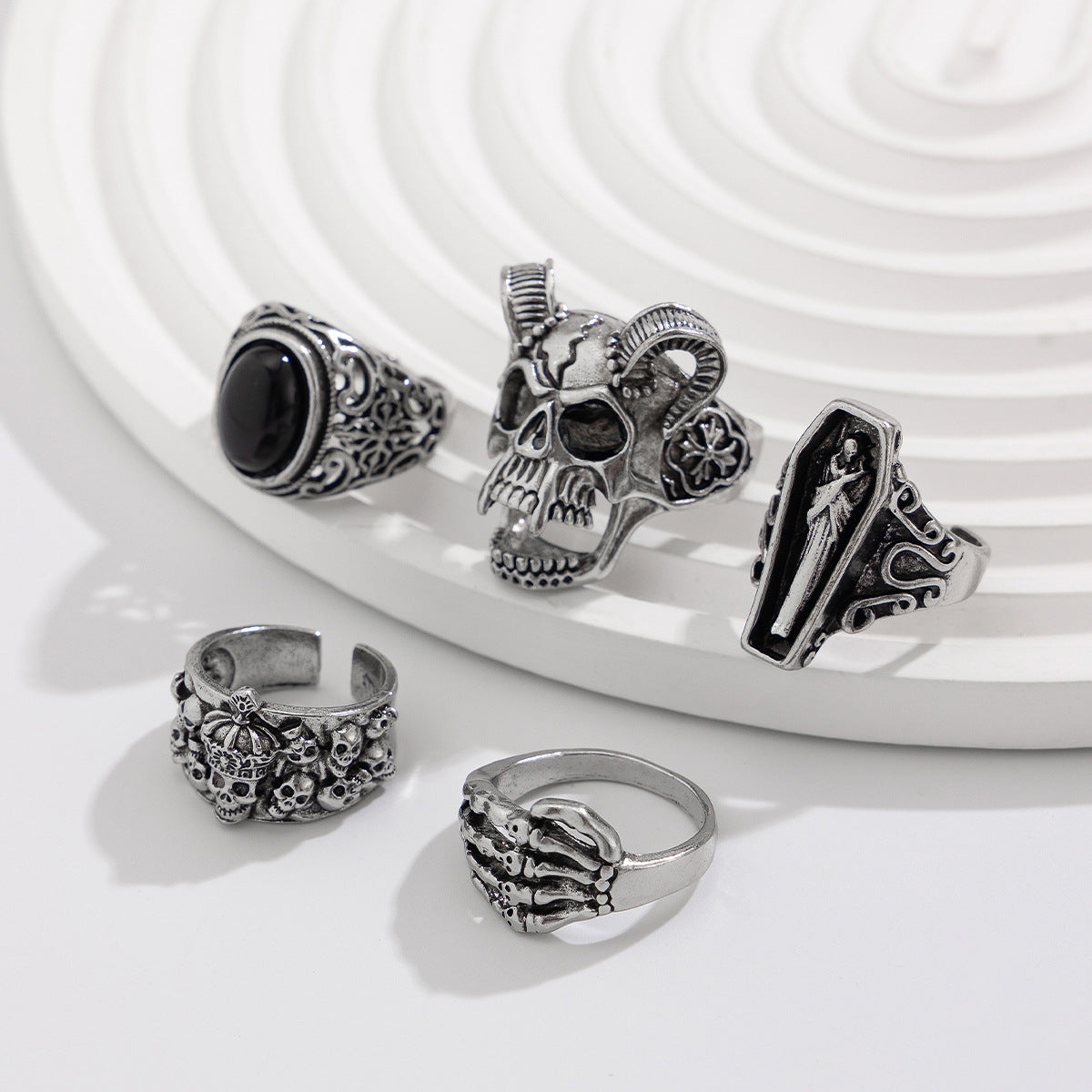 Velouré Saints Relic Rings