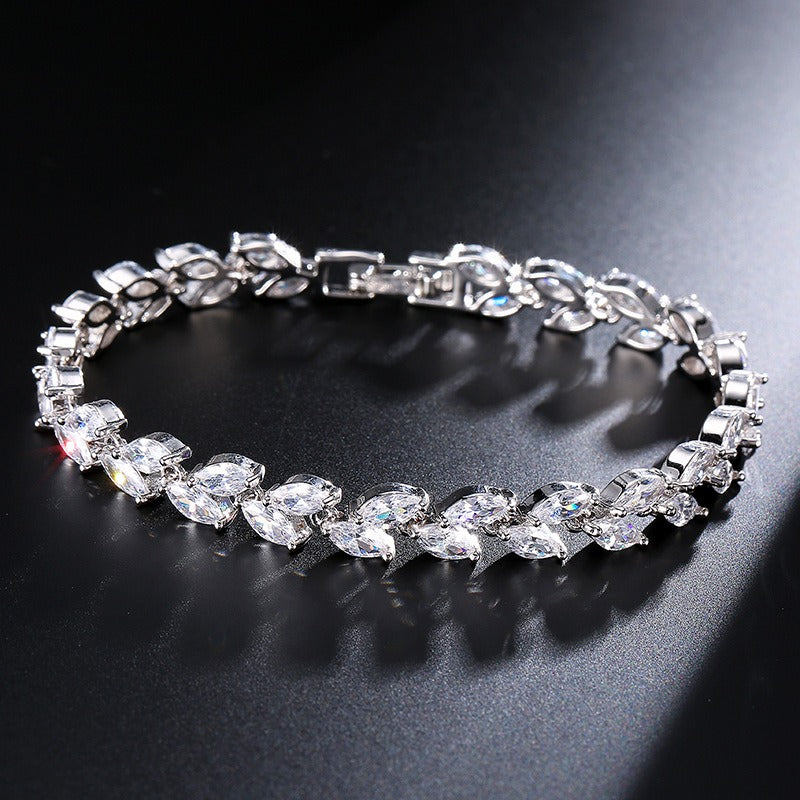 Velouré Marquise-Cut Bracelet
