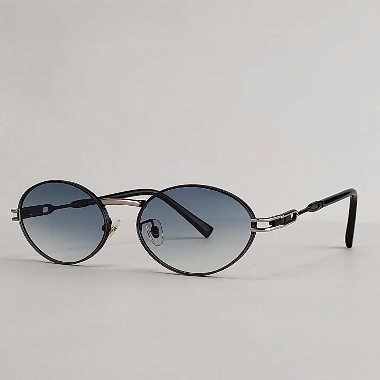 Velouré Demure Ovals