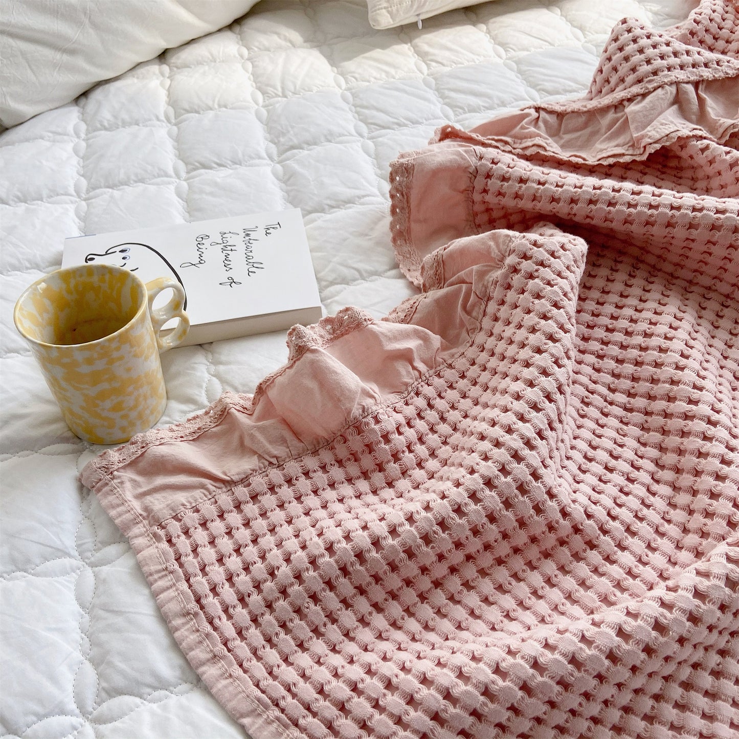 Élan Home Waffle Blanket Set