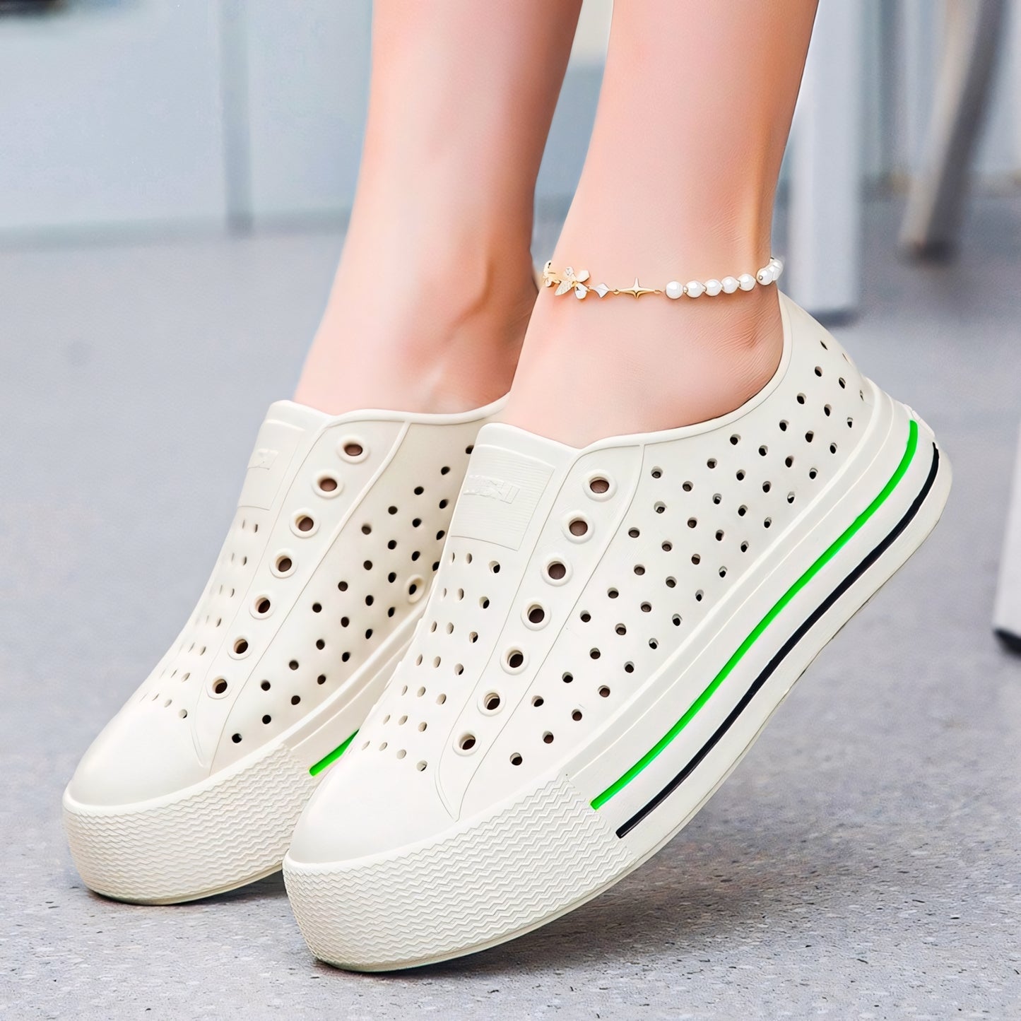 Velvéra Cloudwalk Sneakers
