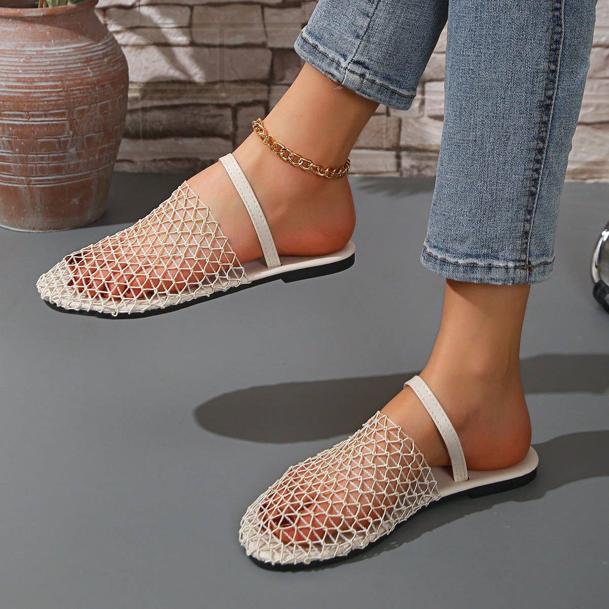 Velvéra Miami Mesh Flats