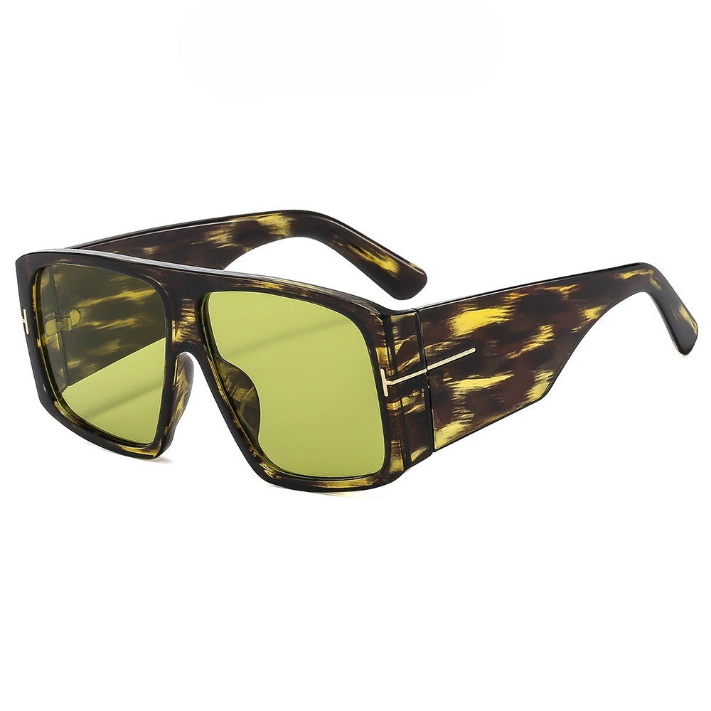 Velouré Avant Noir Shades