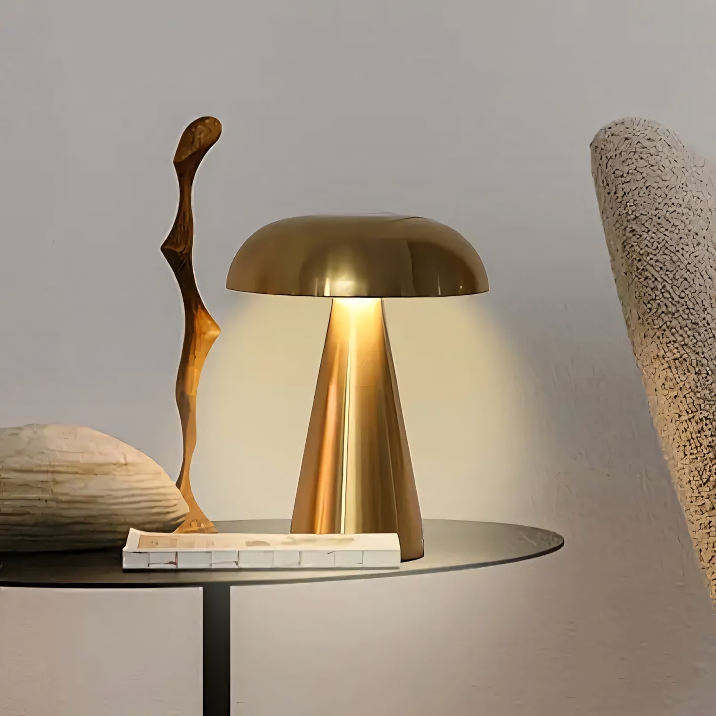 Élan Studio Dome Light