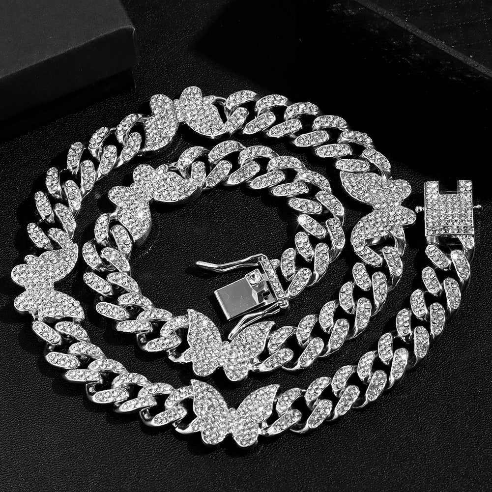 Velouré Butterfly Effect Choker
