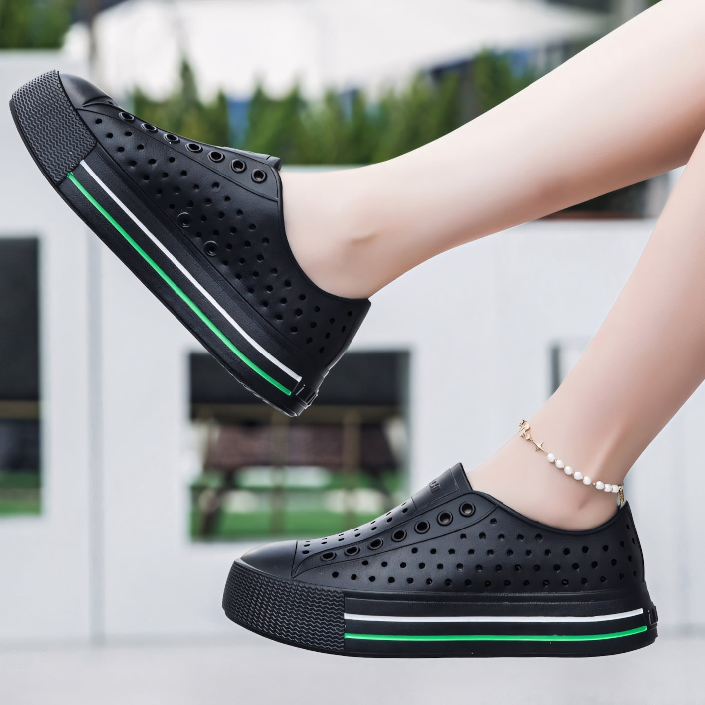 Velvéra Cloudwalk Sneakers