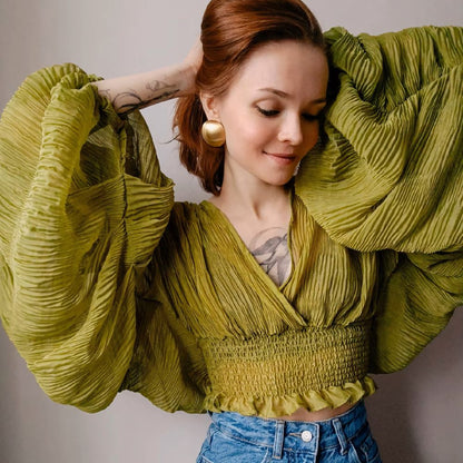Velvéra Billow Sleeve Top