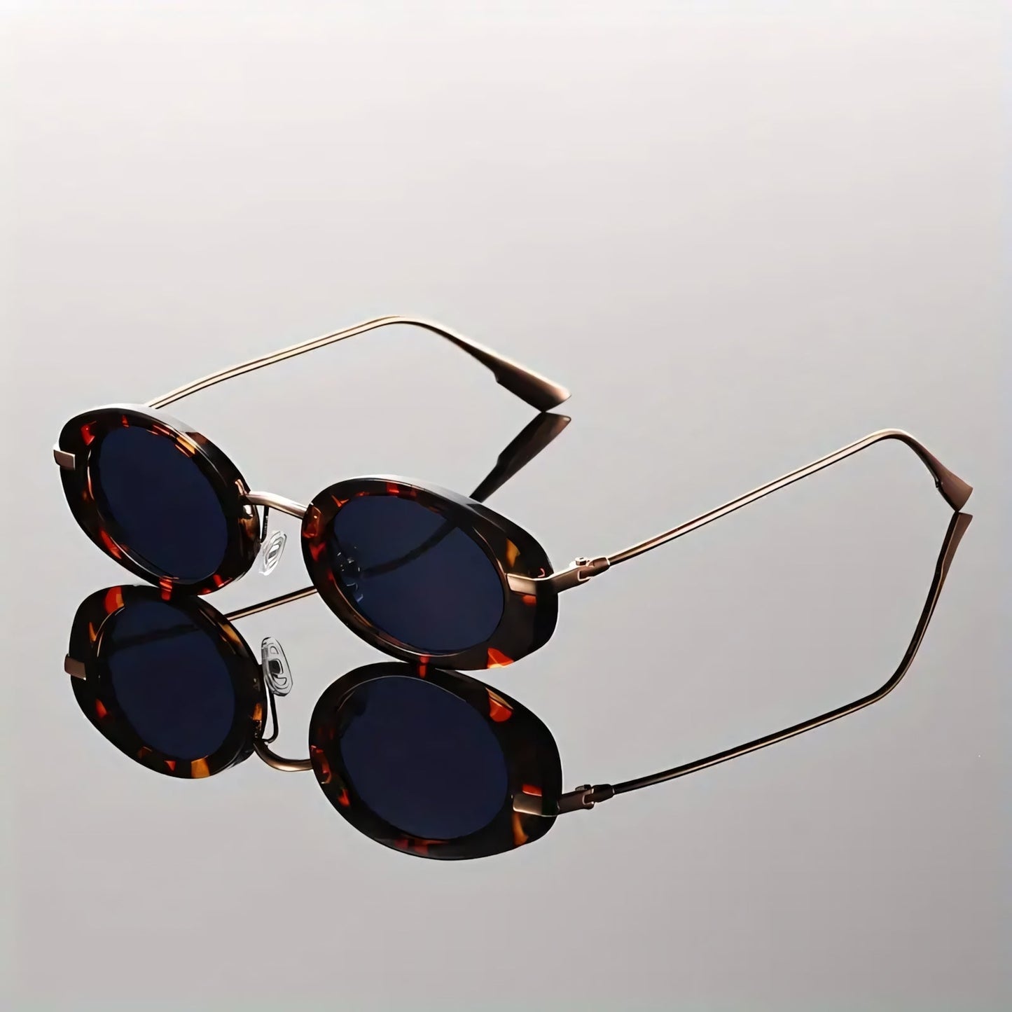 Velouré Avant-Garde Sunglasses