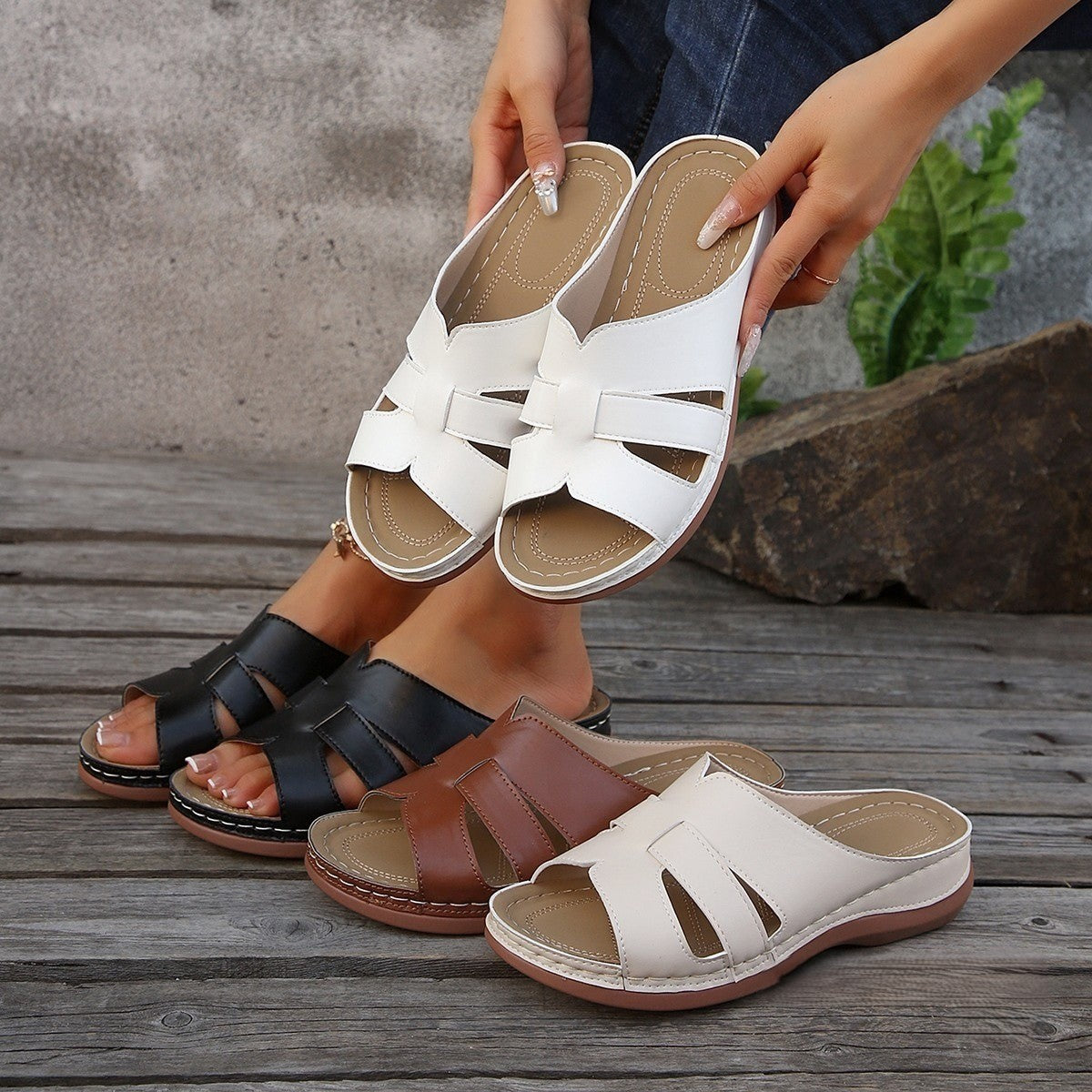 Velvéra Moroccan Slides