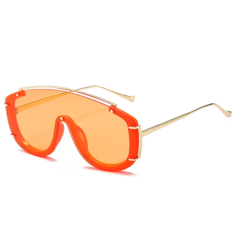 Velouré Sport Oversized Sunglasses