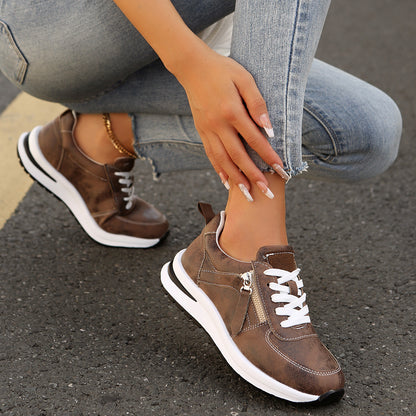 Velvéra Studio Sneakers
