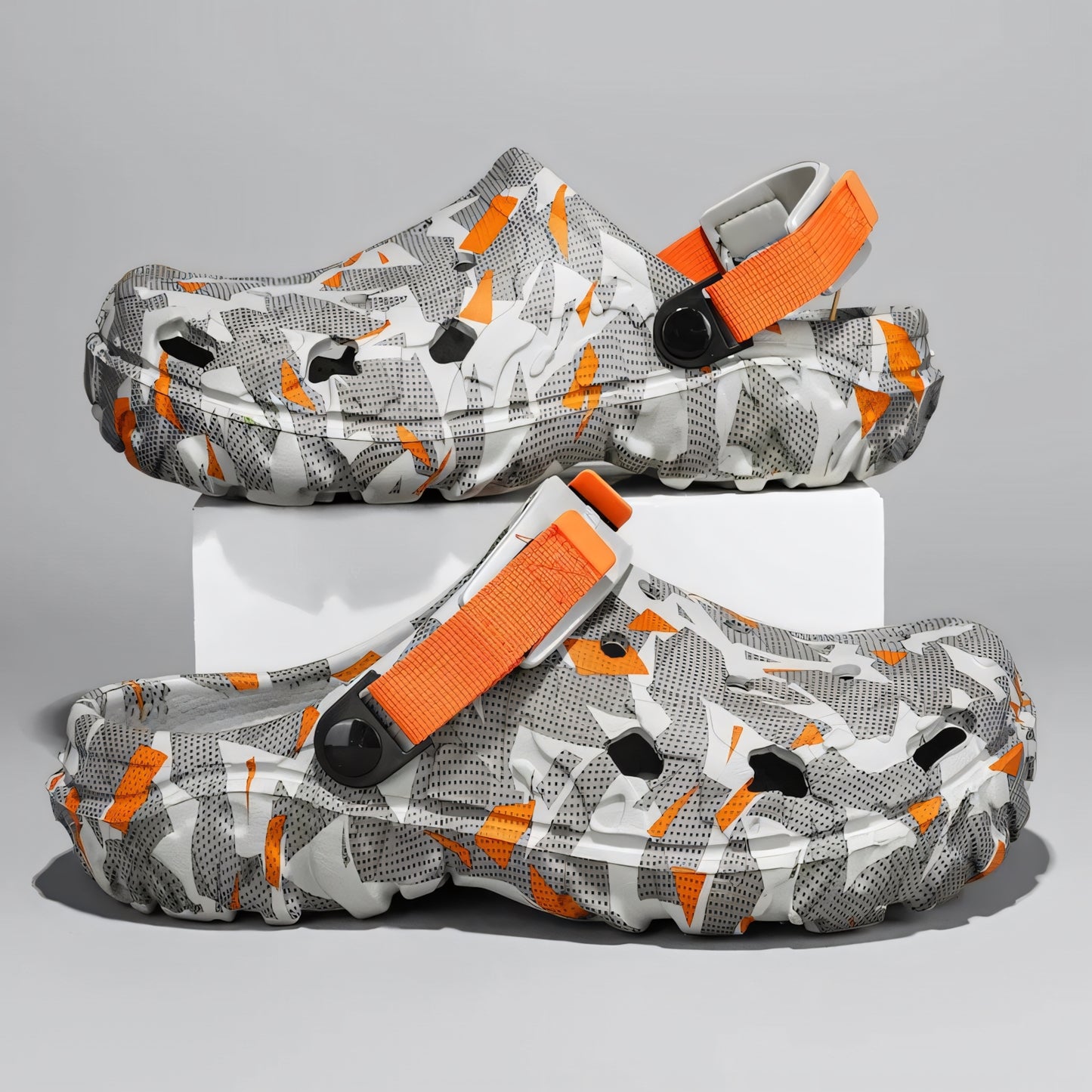 Urban Ridge Graffiti Clogs