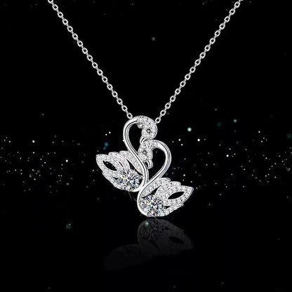 Velouré Swan's Love Necklace