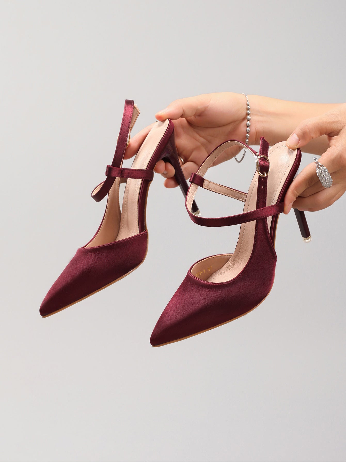 Élise Luxe Satin Slingback Heels