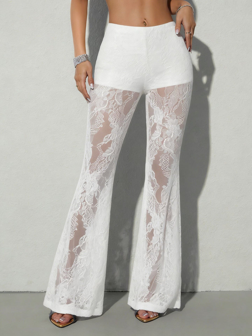 Léa Nightclub Lace Flared Pants