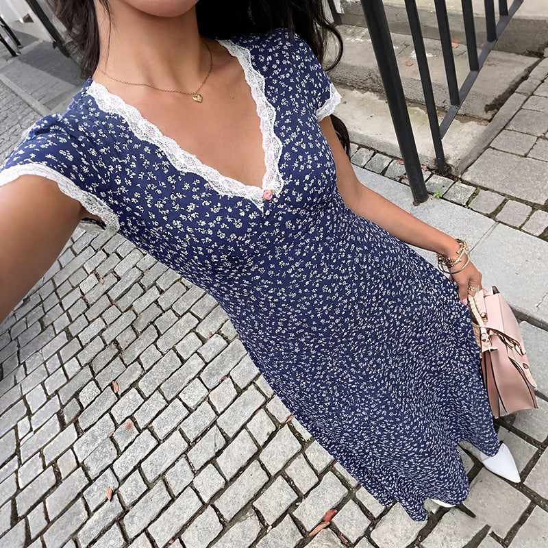 Léa French Vacation Floral Sundress