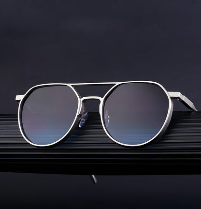 Velouré Retro Spacewear Sunglasses