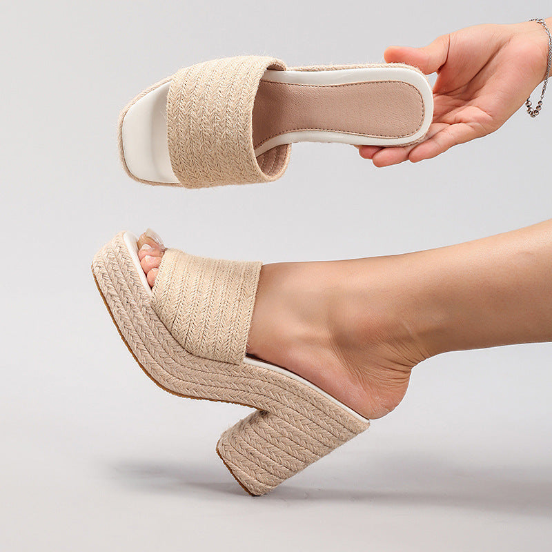 Élise Raffia Woven Sandals