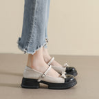 Élise Bow Mary Jane Pumps