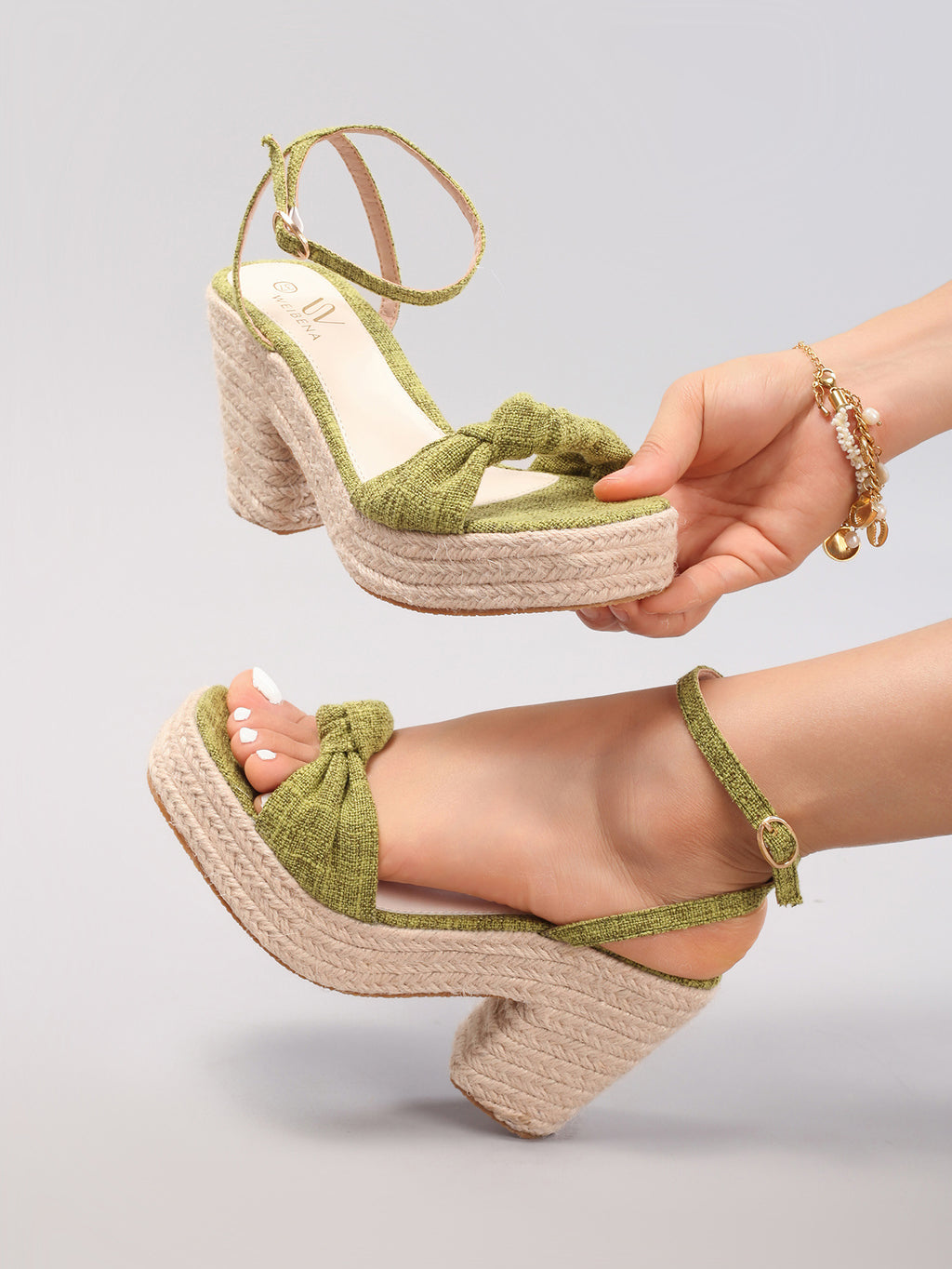 Élise Woven Vacation Wedge Sandals