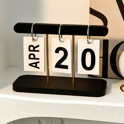 Élan Home Studio Calendar