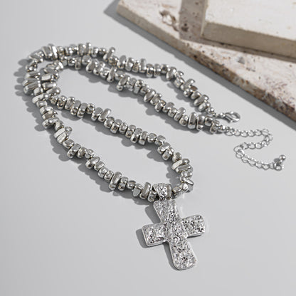 Velouré Roma Cross Chains