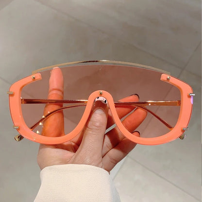 Velouré Sport Oversized Sunglasses