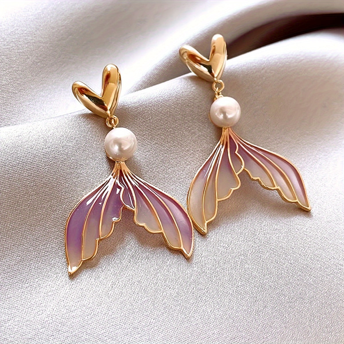 Velouré Sirena Pearl Earrings