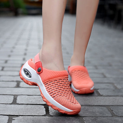 StrideJoy Poppy Clogs