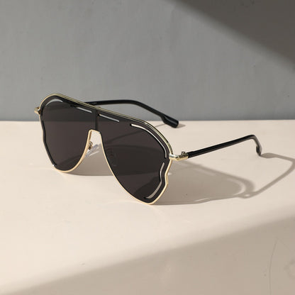Velouré Signature Butterfly Sunglasses