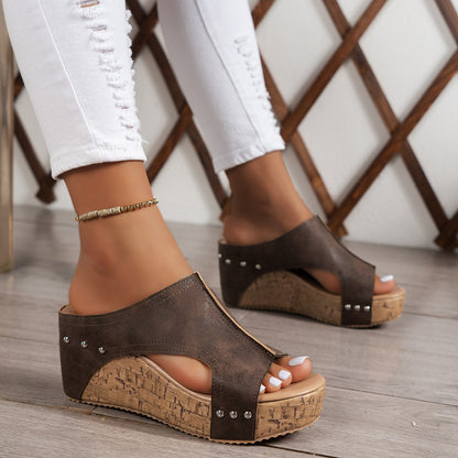Velvéra Corkstep Wedge