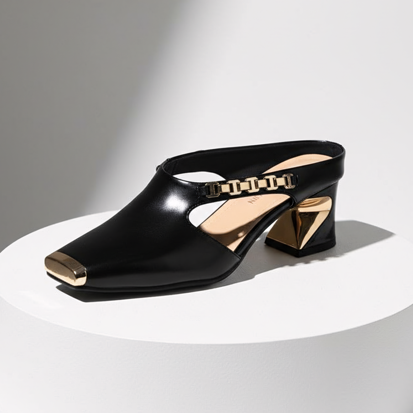 Élise Vixen Square Heels