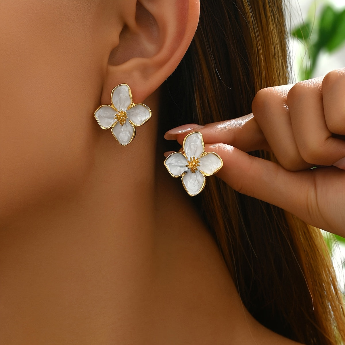 Velouré Golden Blossom Earrings